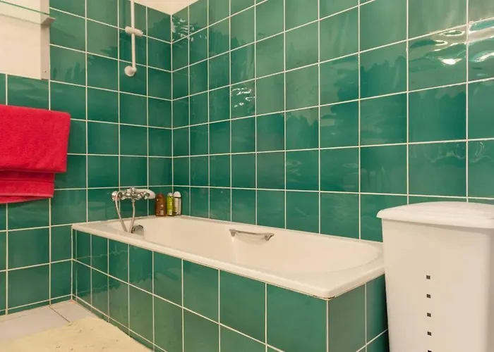 Petale De Rose * 카발레르쉬르메르